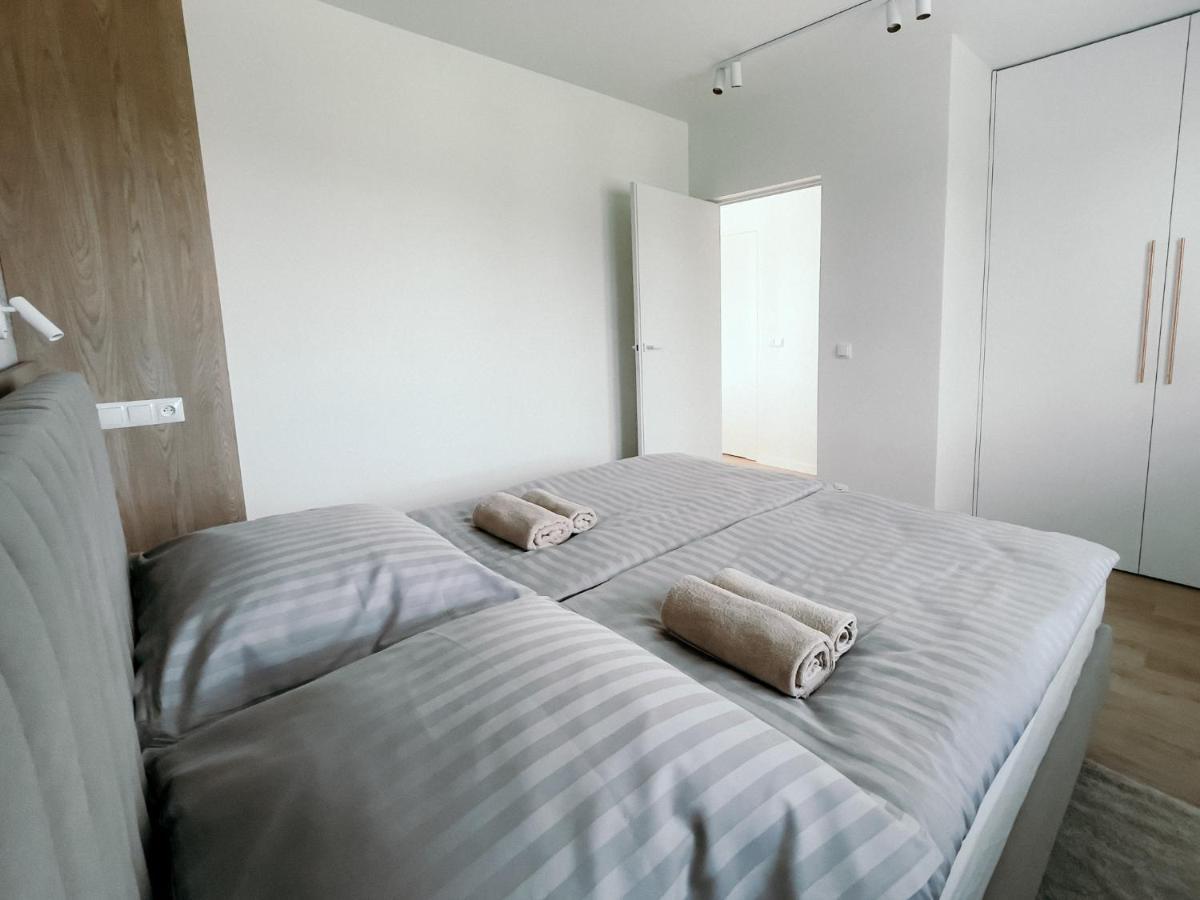 Penthouse Sloneczna Rapsodia - Blisko Parku Zdrojowego - Duzy Taras Na Dachu - Piekny Widok - Winda - Garaz Lägenhet Rabka Exteriör bild